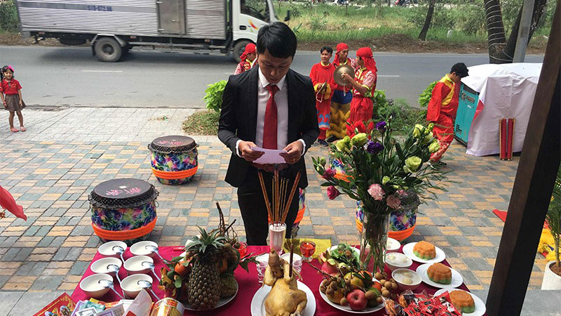 Cách xem ngày nhập trạch đẹp cho văn phòng mới